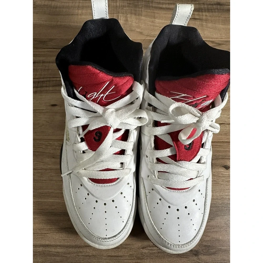 Jordan Flight 9 Youth Size 5.5Y‎ Sneakers White/ Red  654975-101